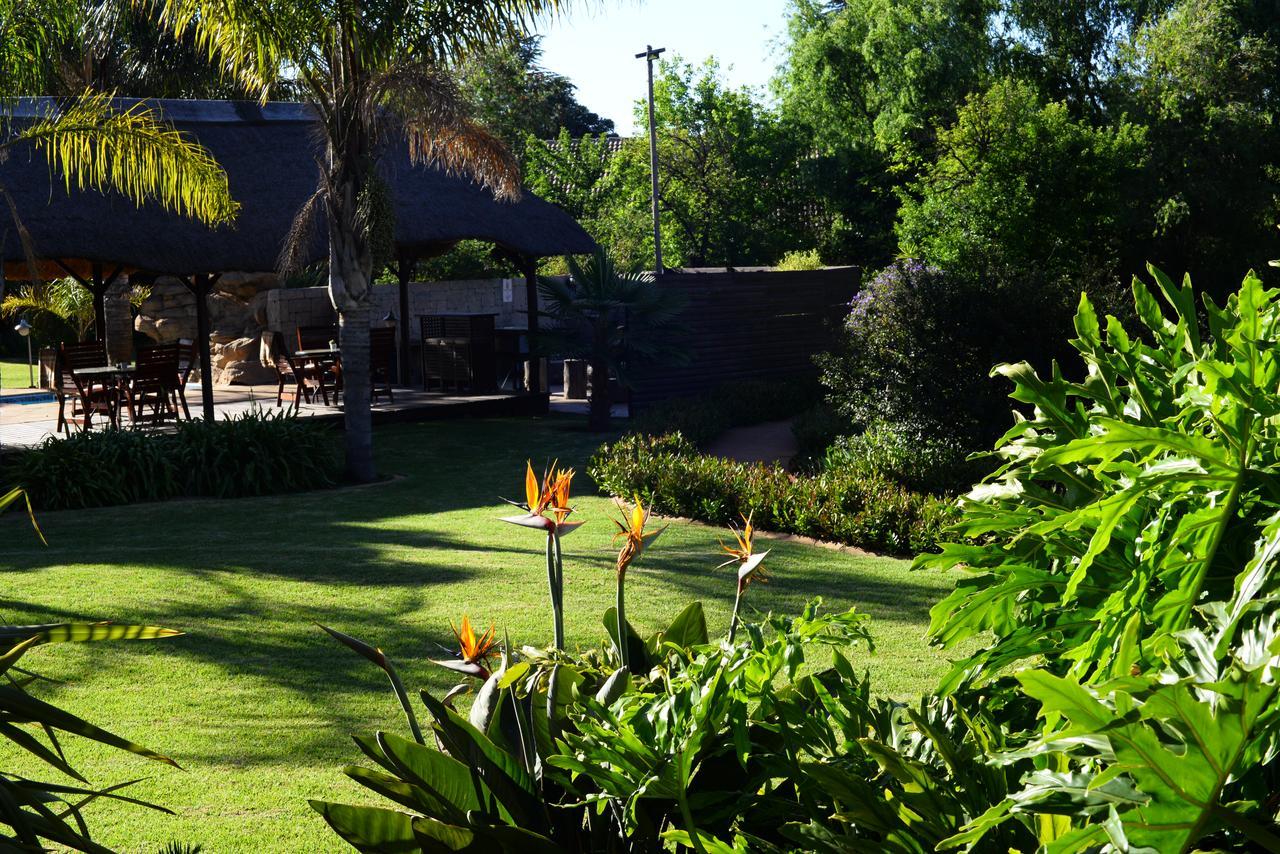 Avant Garde Lodge Kempton Park Exterior foto