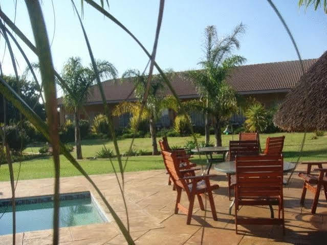 Avant Garde Lodge Kempton Park Exterior foto