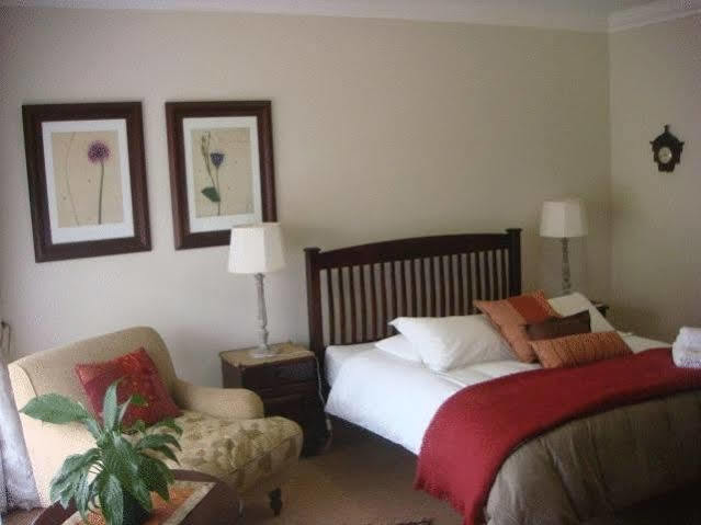 Avant Garde Lodge Kempton Park Exterior foto